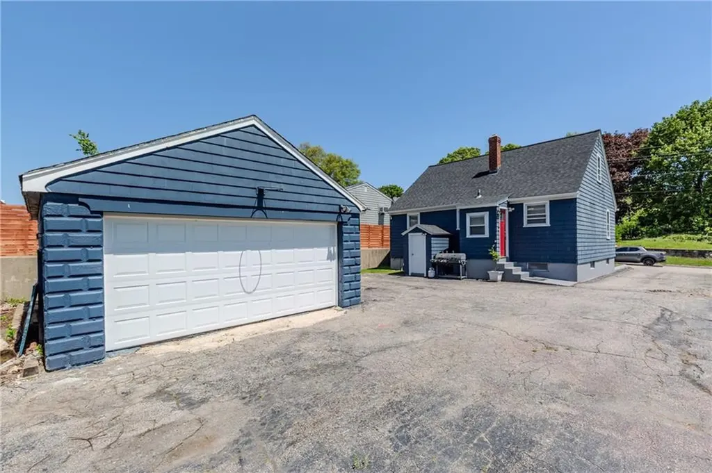 44 Pocasset Street Johnston RI 02919