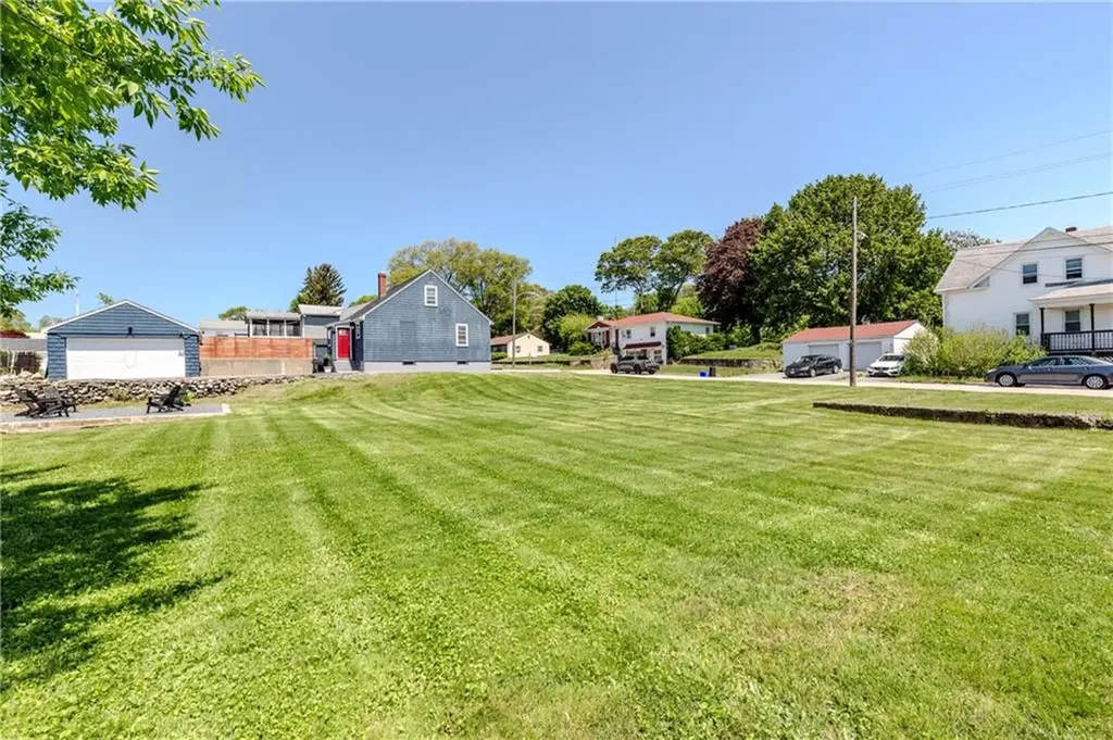44 Pocasset Street Johnston RI 02919