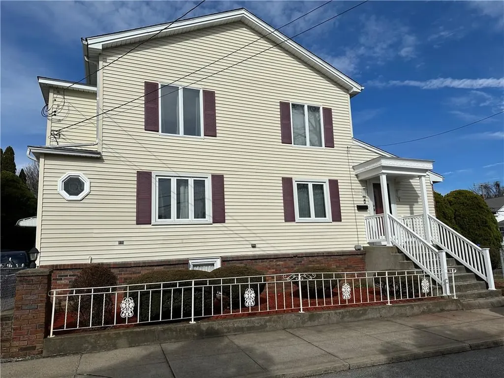 1 Diaz Court West Warwick RI 02893