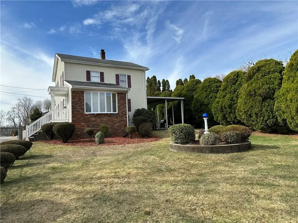 1 Diaz Court West Warwick RI 02893