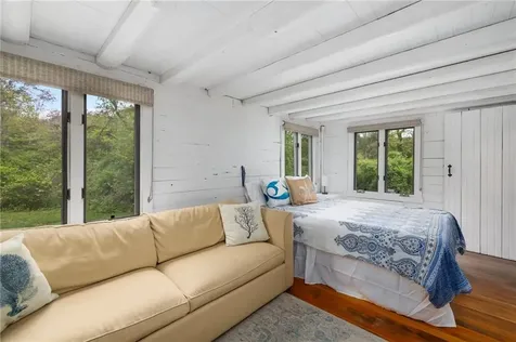 4 Ottawa Trail Narragansett RI 02882