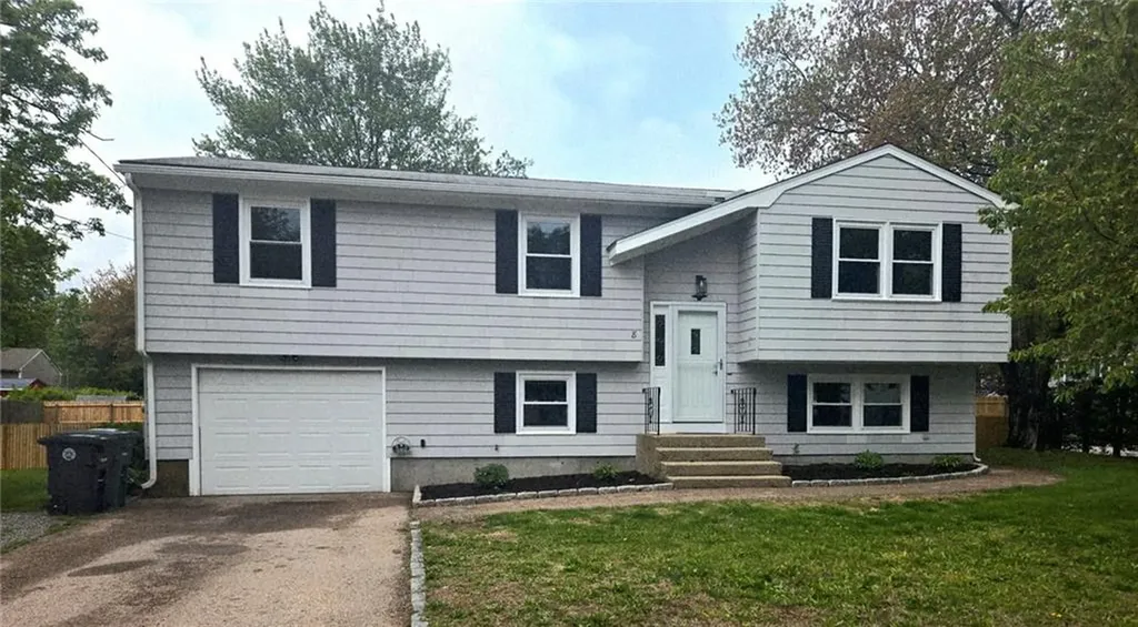 8 Centennial Street Coventry RI 02816
