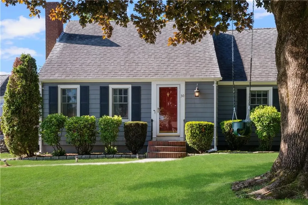 30 Peters Lane West Warwick RI 02893