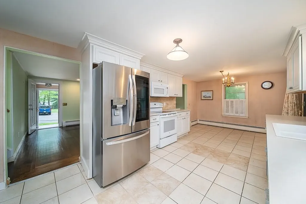 83 Darling Street Warwick RI 02886