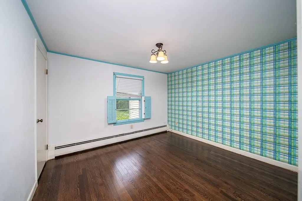 83 Darling Street Warwick RI 02886