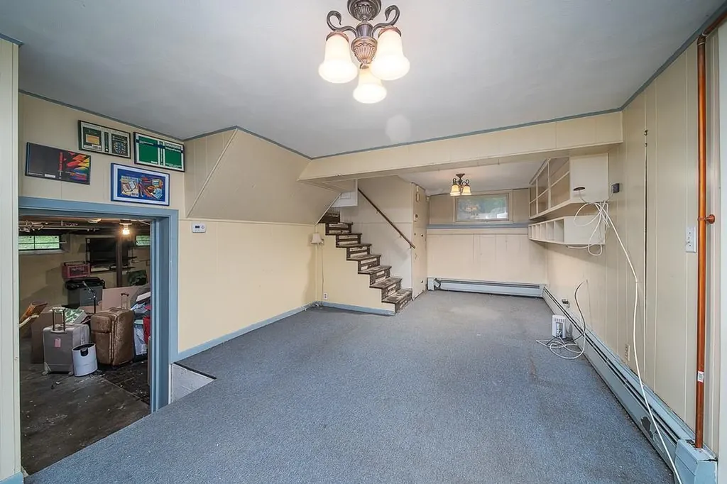 83 Darling Street Warwick RI 02886