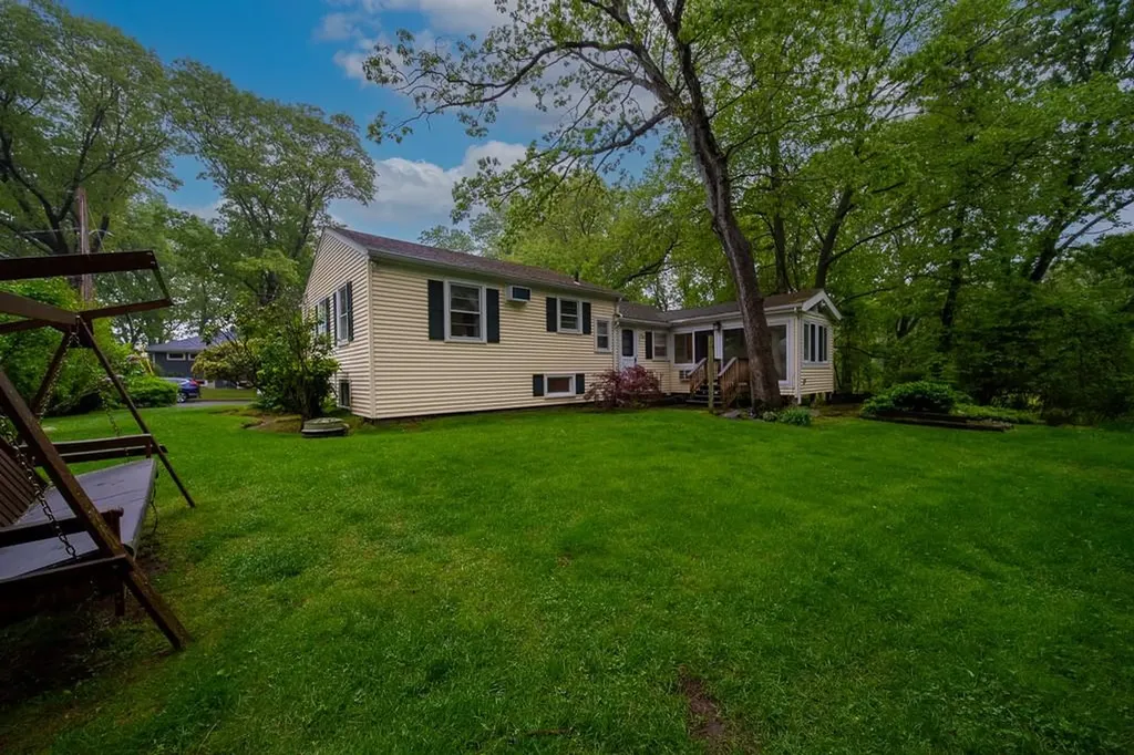83 Darling Street Warwick RI 02886