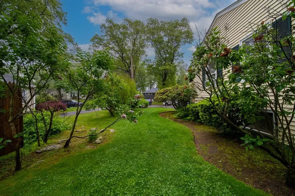 83 Darling Street Warwick RI 02886