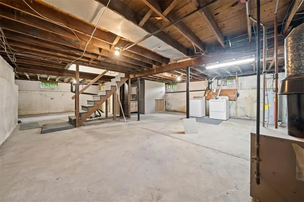 1075 Oaklawn Avenue Cranston RI 02920