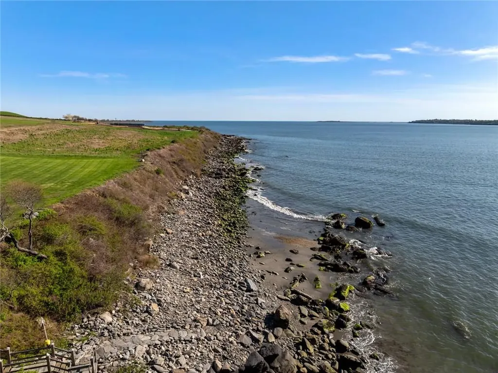 155 West Main Road Little Compton RI 02837