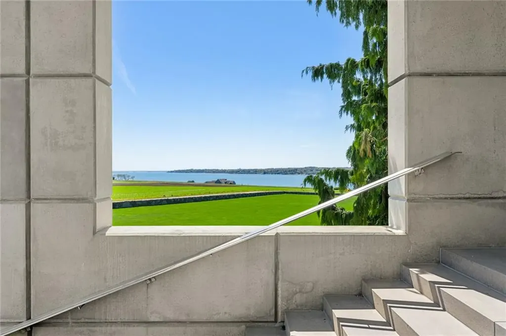 155 West Main Road Little Compton RI 02837