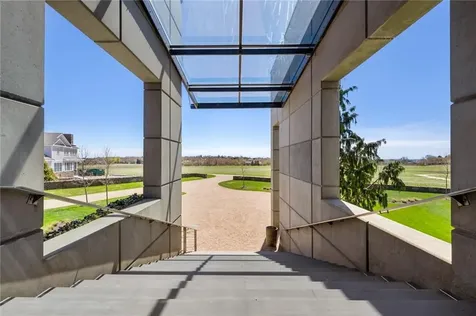 155 West Main Road Little Compton RI 02837