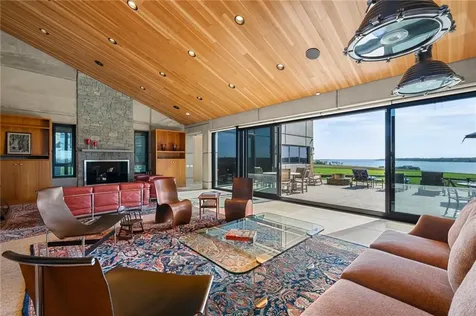 155 West Main Road Little Compton RI 02837