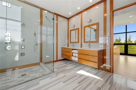 155 West Main Road Little Compton RI 02837