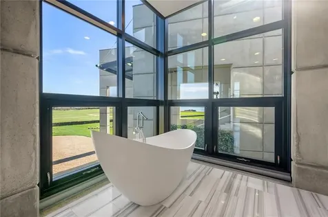 155 West Main Road Little Compton RI 02837