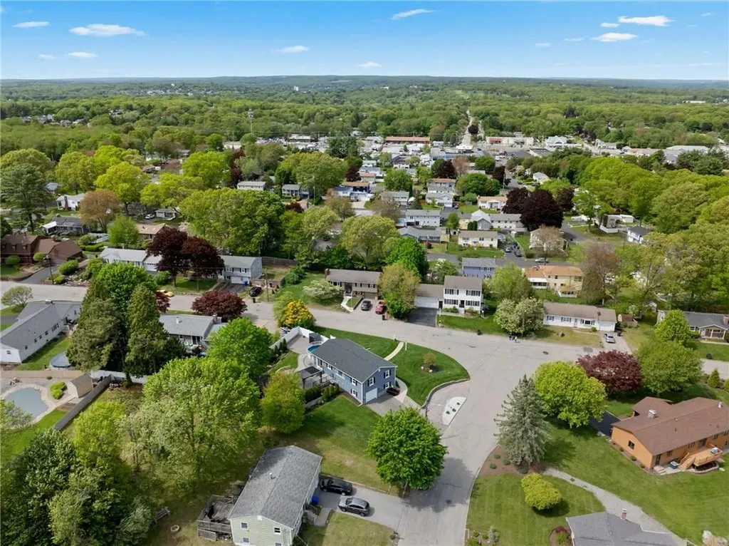51 Robin Lane West Warwick RI 02893