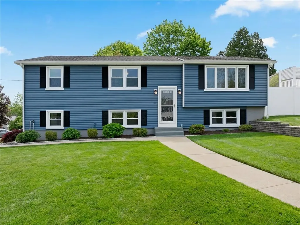 51 Robin Lane West Warwick RI 02893