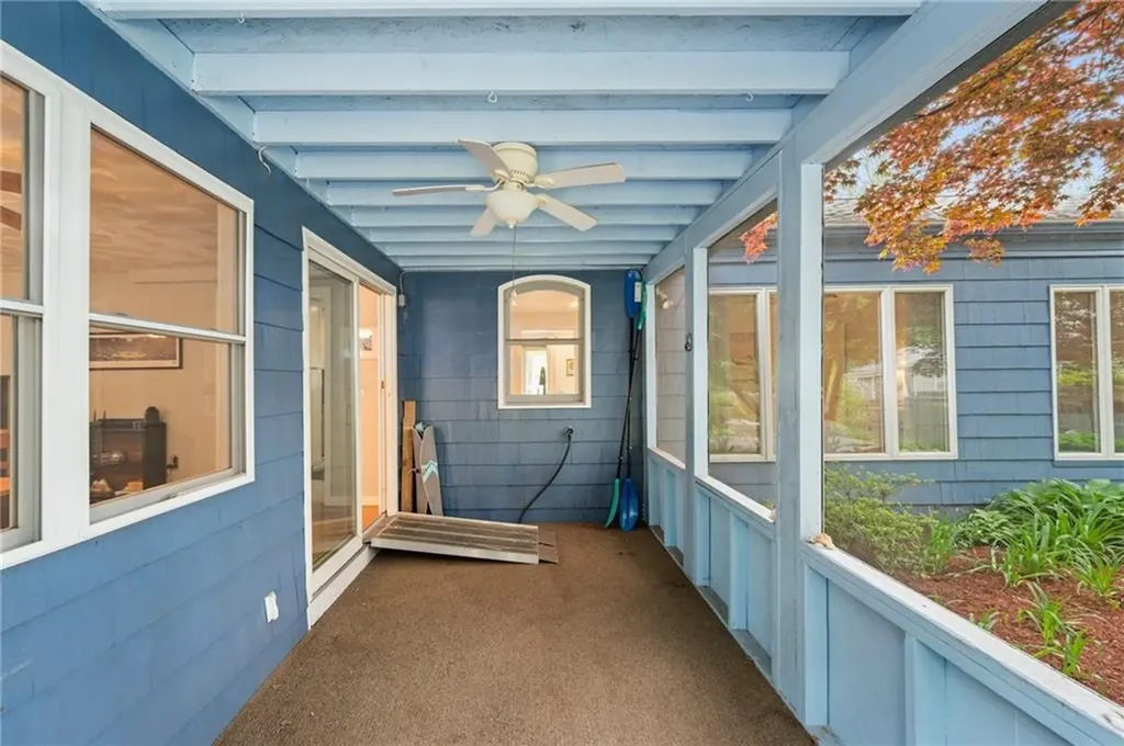 184 Mill Cove Road Warwick RI 02889