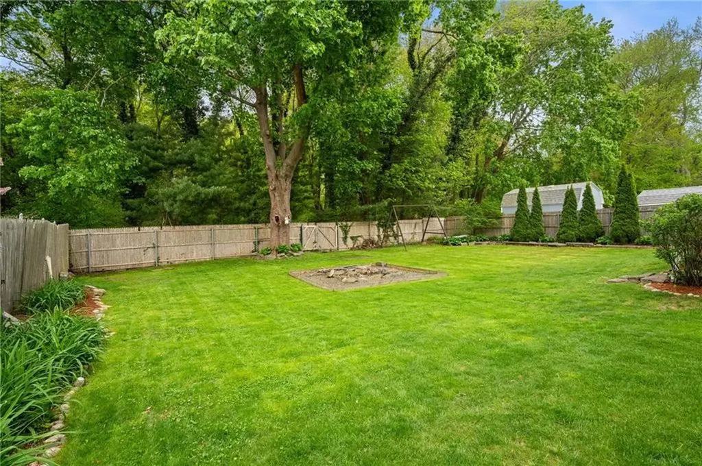 184 Mill Cove Road Warwick RI 02889
