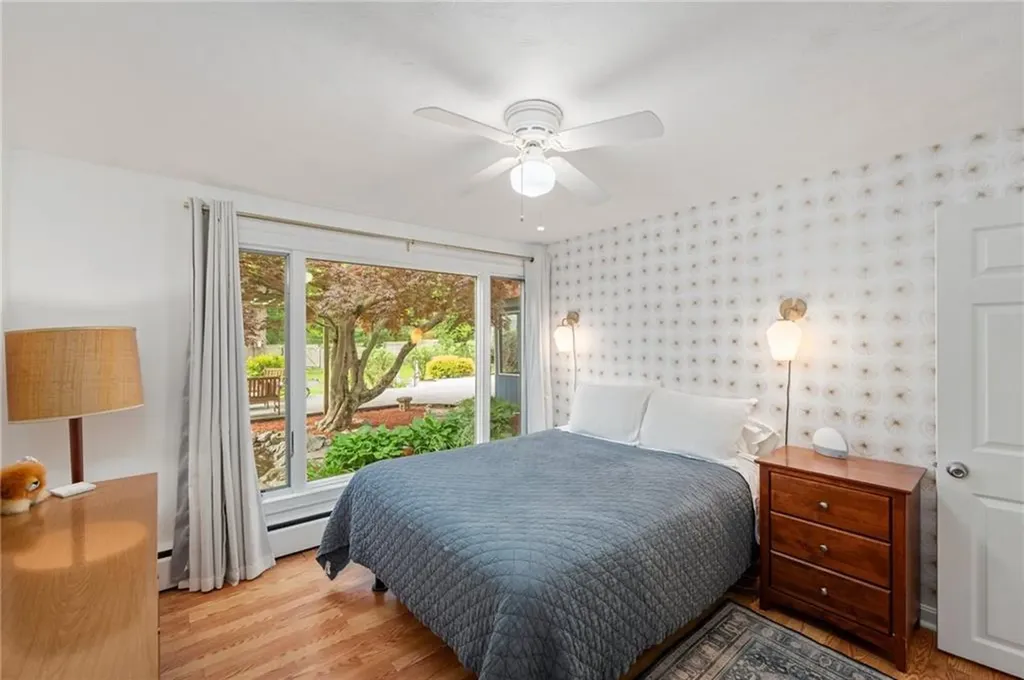 184 Mill Cove Road Warwick RI 02889