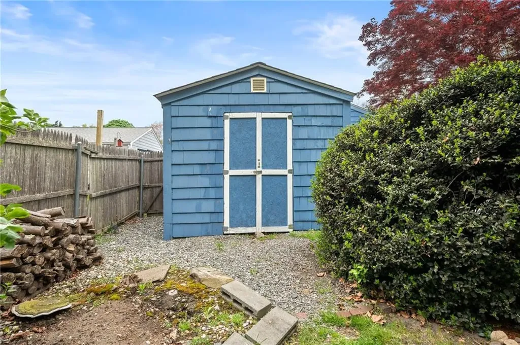 184 Mill Cove Road Warwick RI 02889