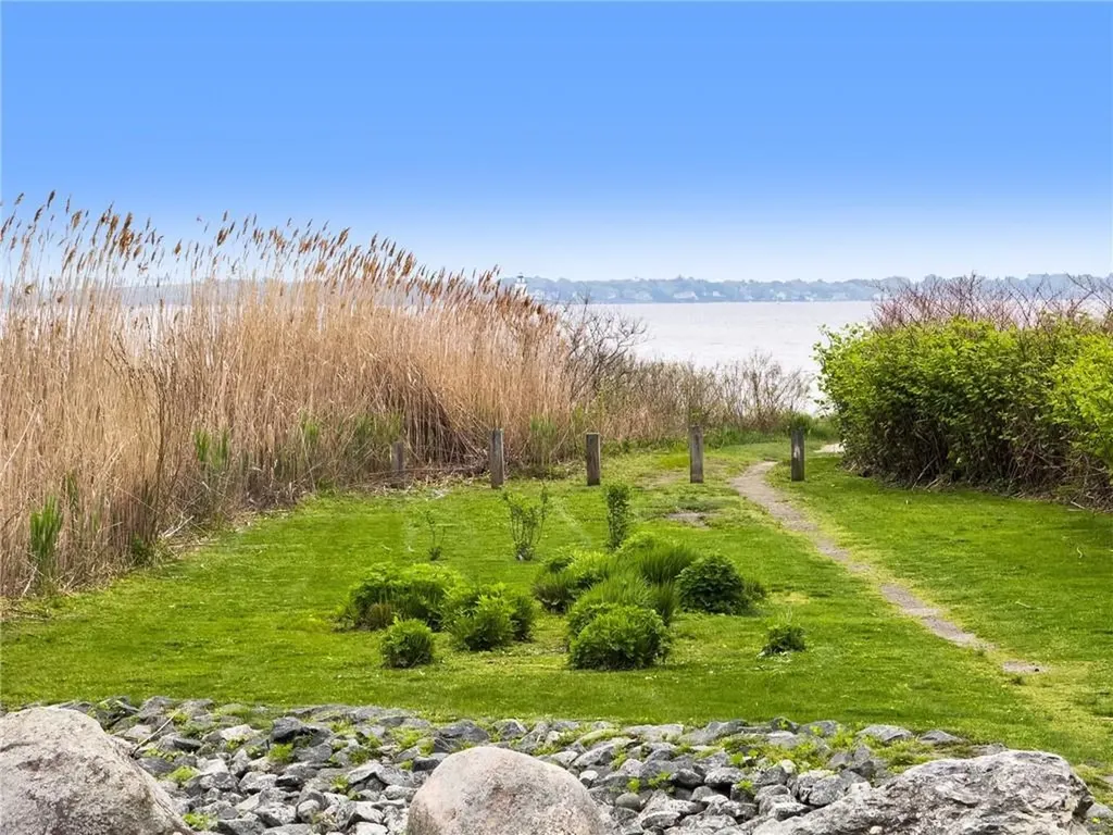 184 Mill Cove Road Warwick RI 02889