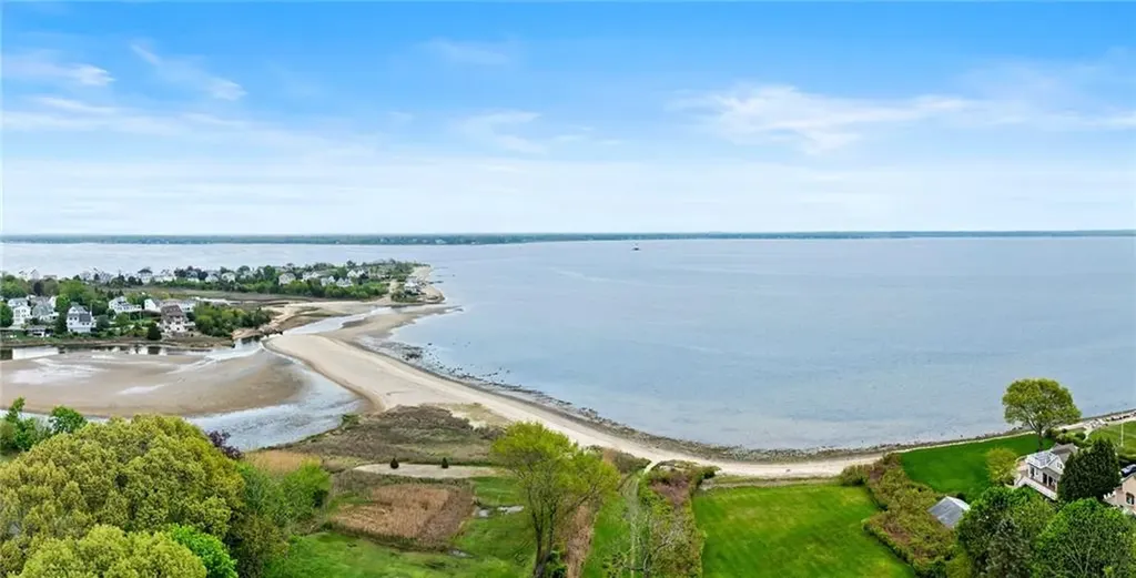 184 Mill Cove Road Warwick RI 02889