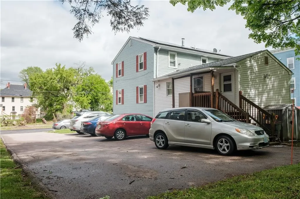 300 4th Avenue Woonsocket RI 02895