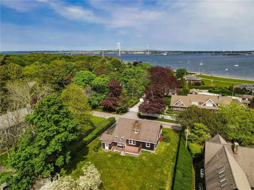 43 Standish Road Jamestown RI 02835