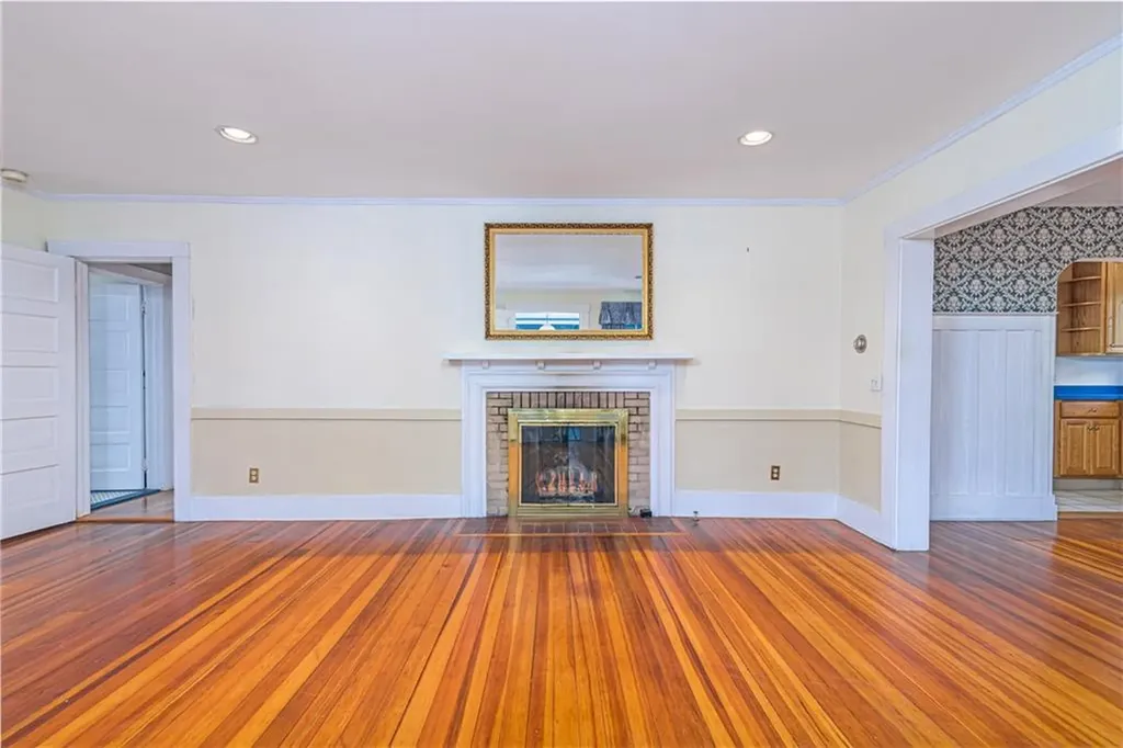43 Standish Road Jamestown RI 02835
