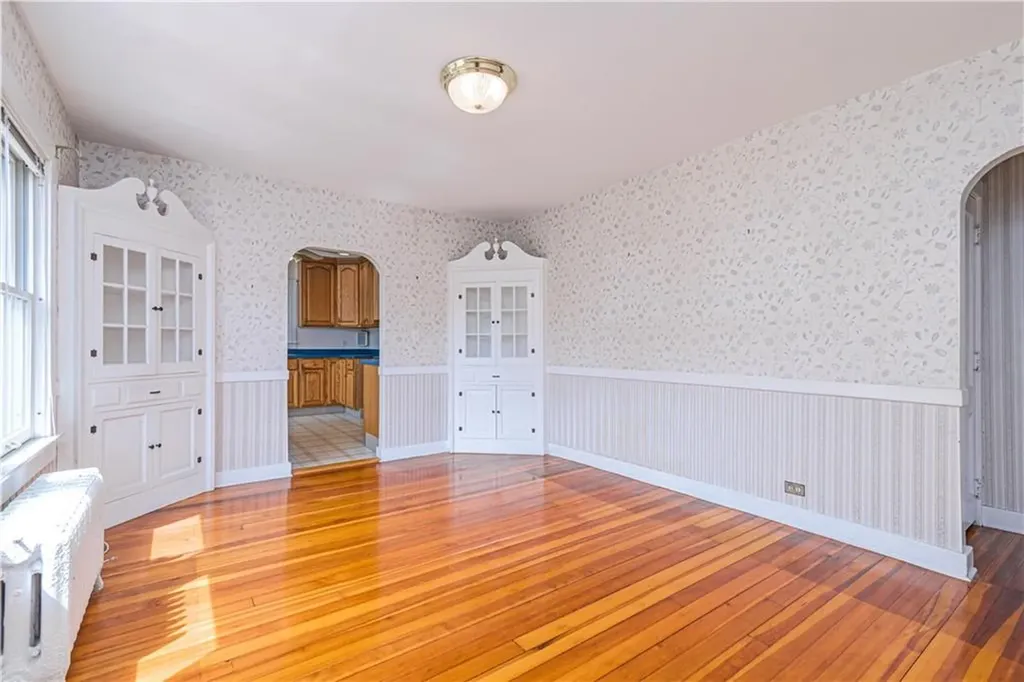 43 Standish Road Jamestown RI 02835