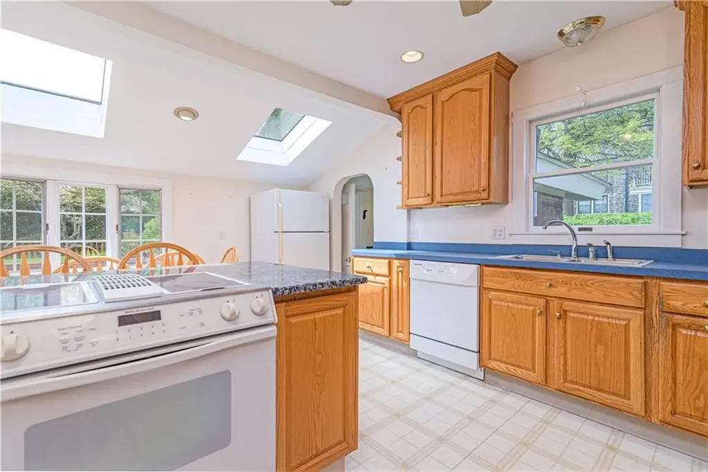 43 Standish Road Jamestown RI 02835