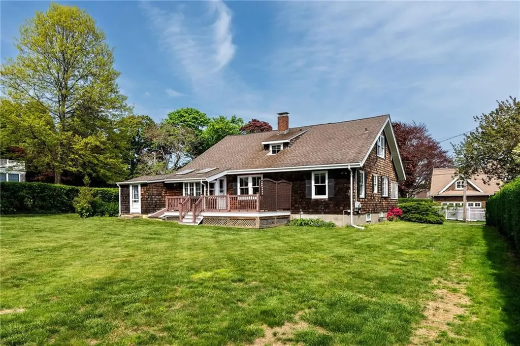 43 Standish Road Jamestown RI 02835