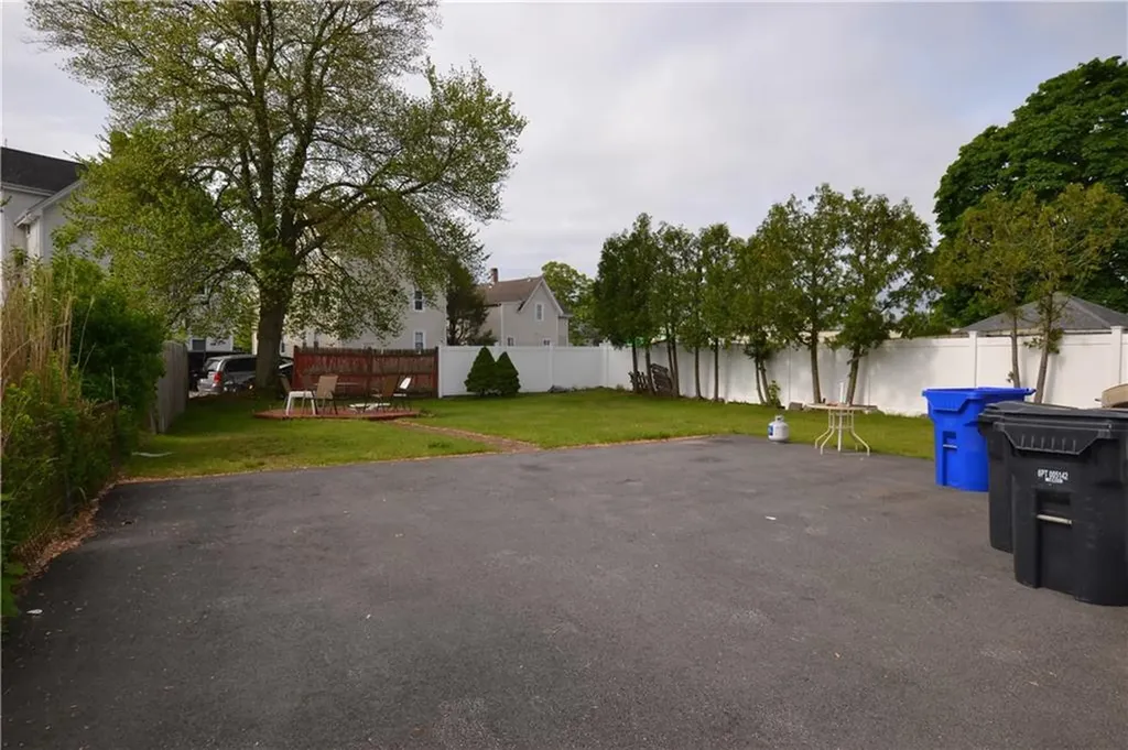 203 205 Bucklin Street Pawtucket RI 02861