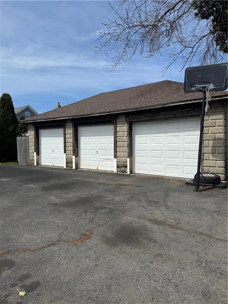424 High Street Cumberland RI 02864