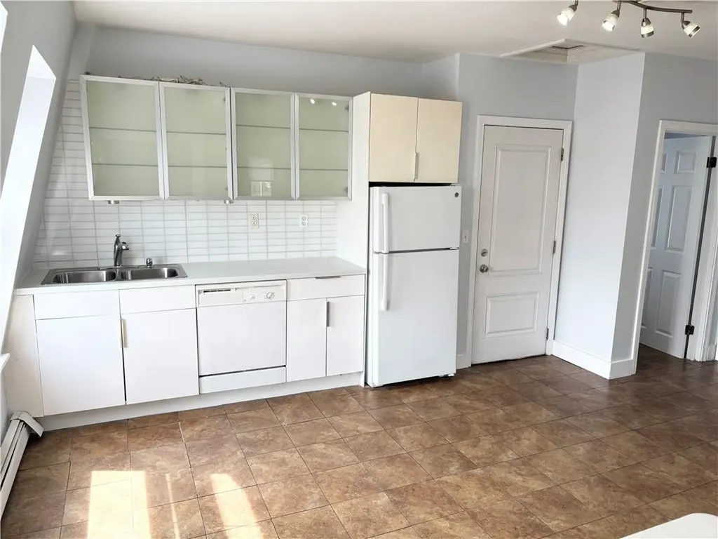 424 High Street Cumberland RI 02864