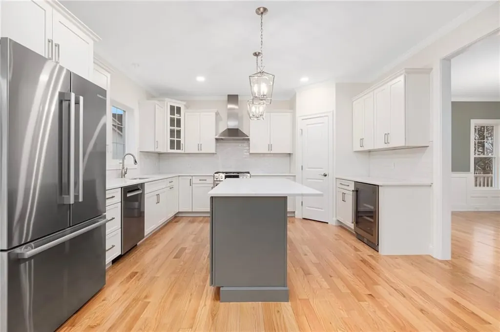 64 Cardinal Road Cranston RI 02921