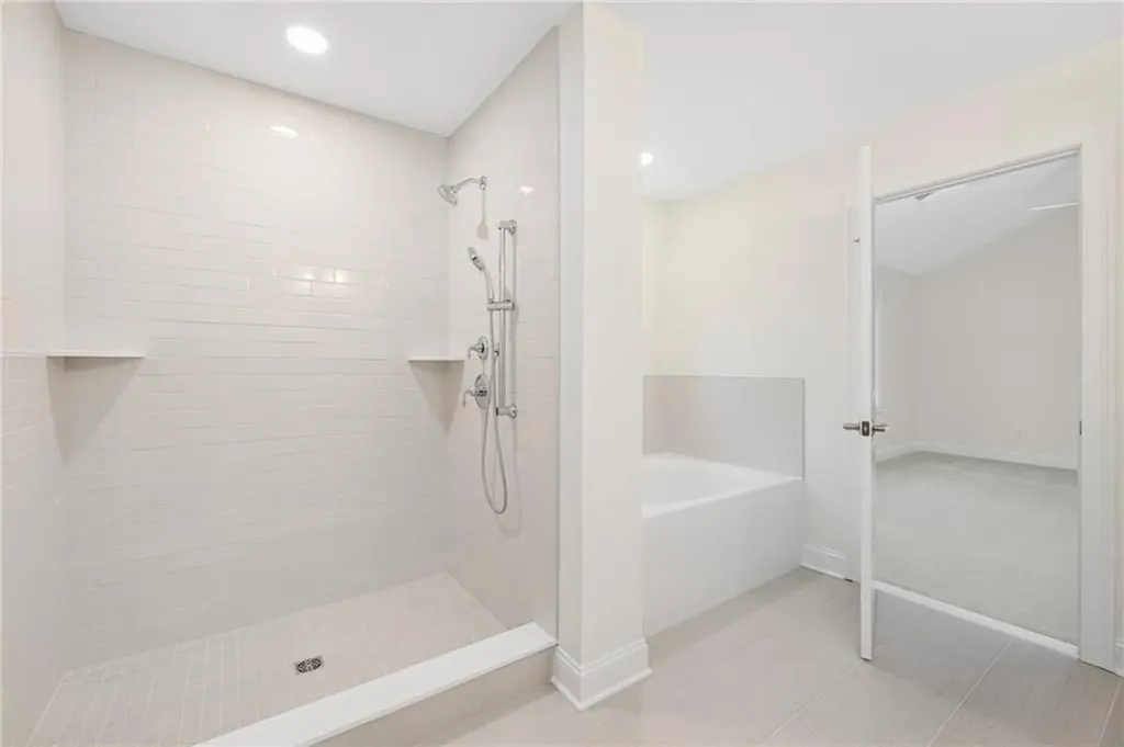 64 Cardinal Road Cranston RI 02921