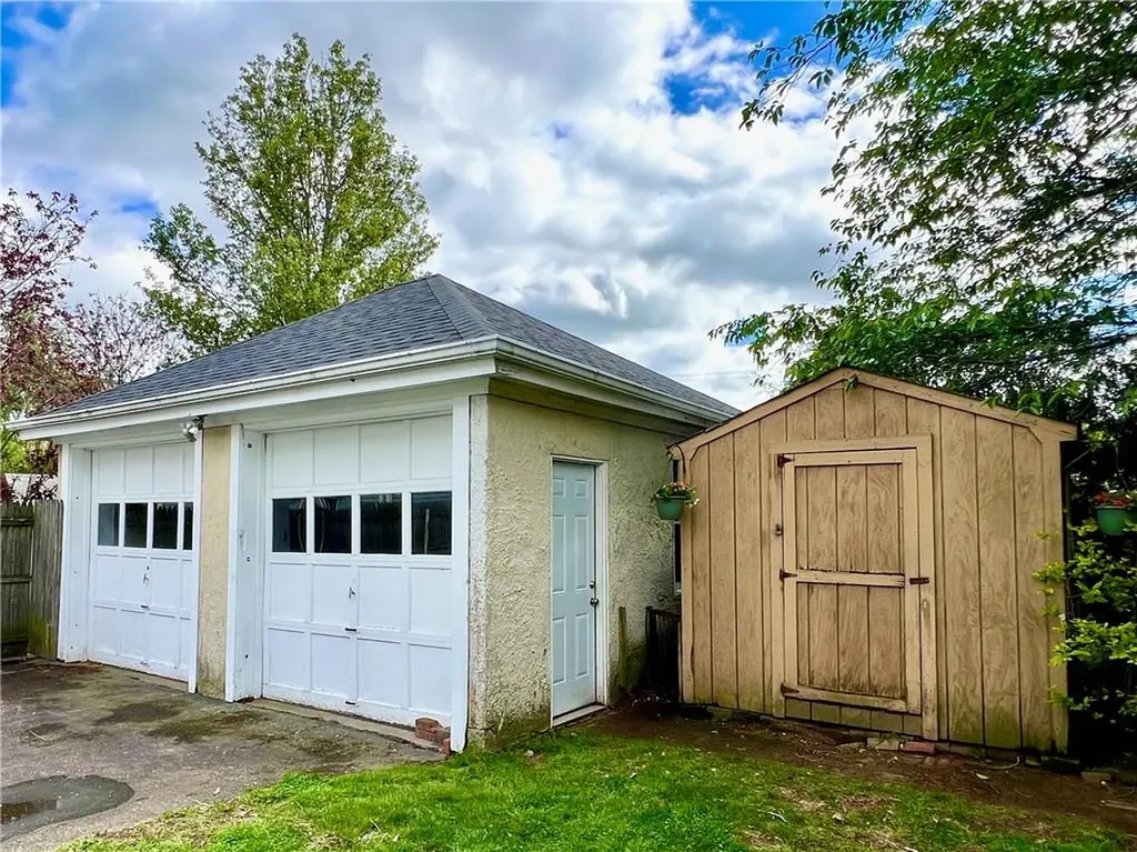 20 Stevens Road Cranston RI 02910