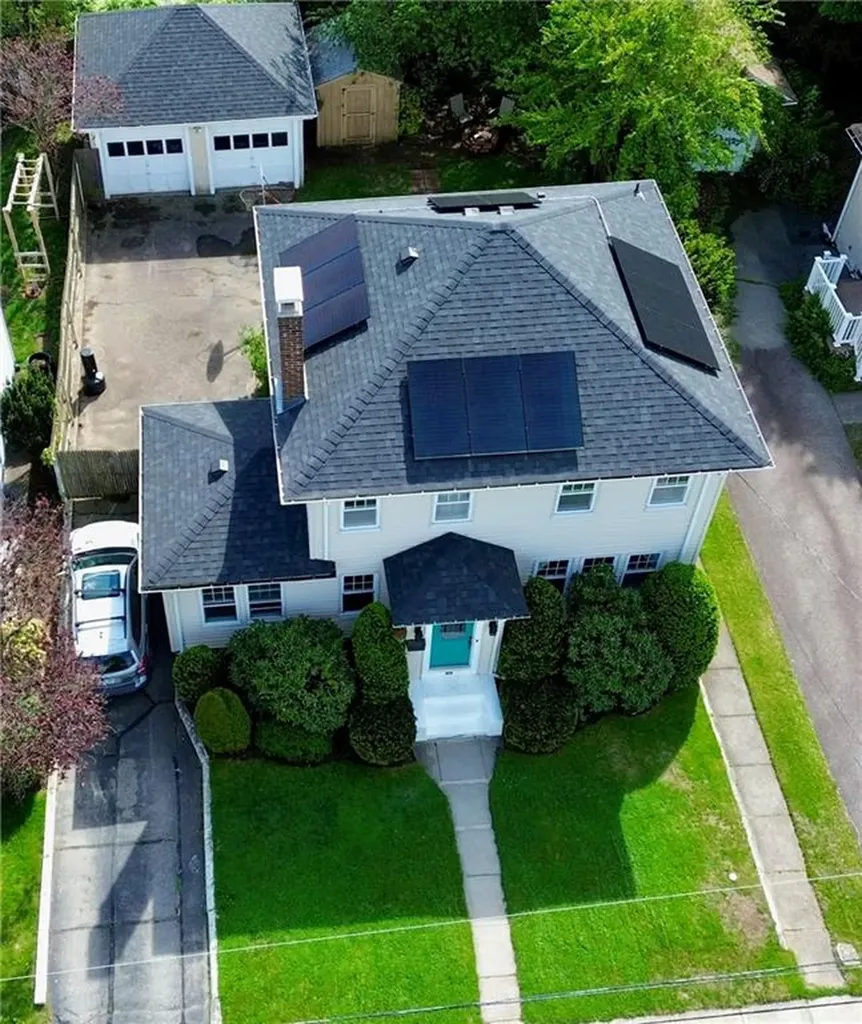 20 Stevens Road Cranston RI 02910