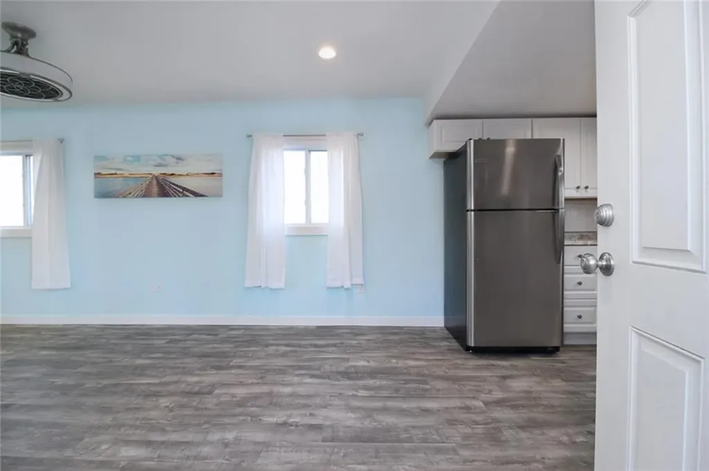 41 Mello Terrace Portsmouth RI 02871