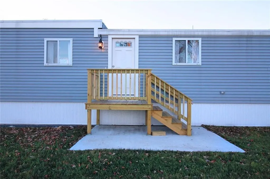 41 Mello Terrace Portsmouth RI 02871