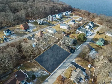 0 Kaufman Road Tiverton RI 02878