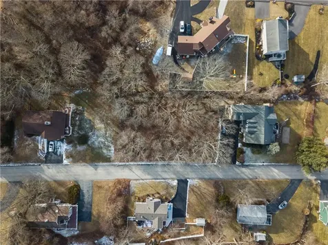 0 Kaufman Road Tiverton RI 02878