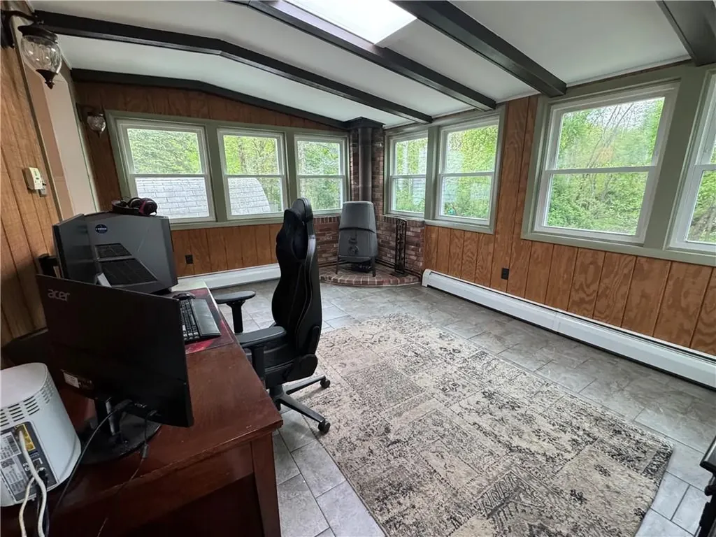 17 Amanda Court Cranston RI 02920
