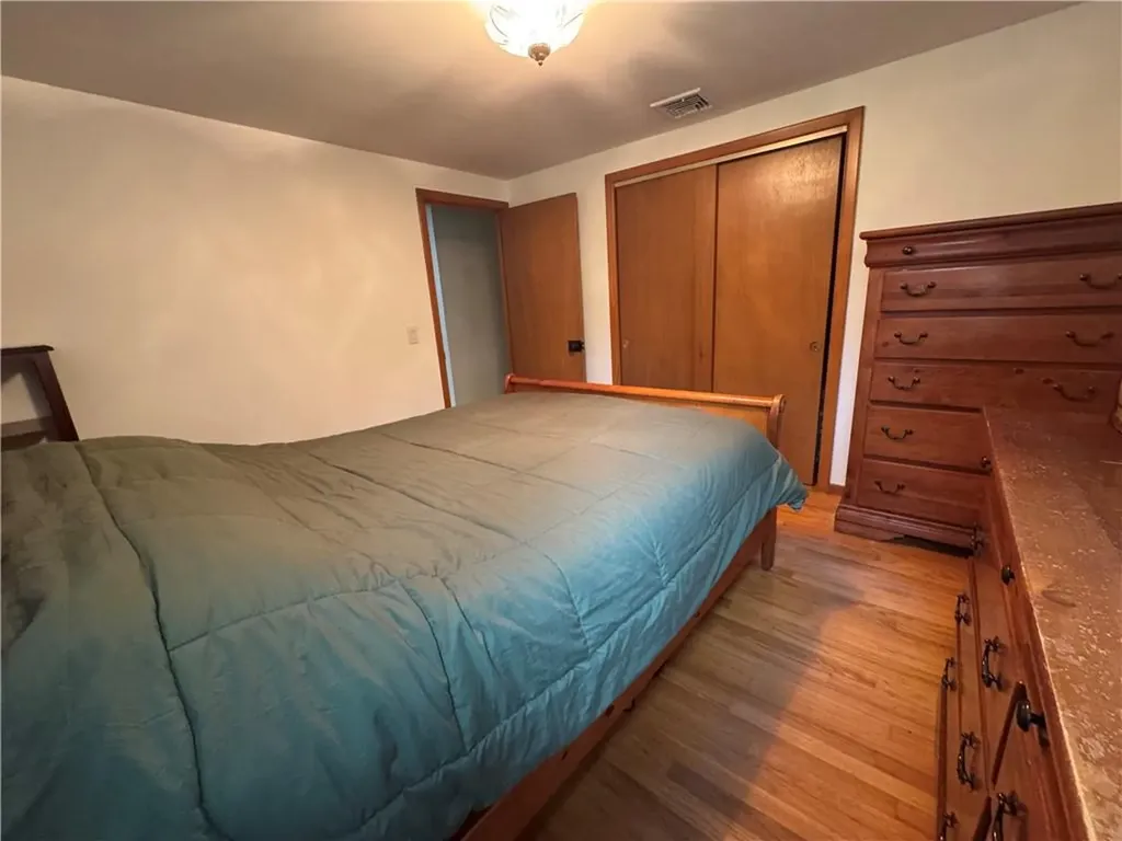 17 Amanda Court Cranston RI 02920