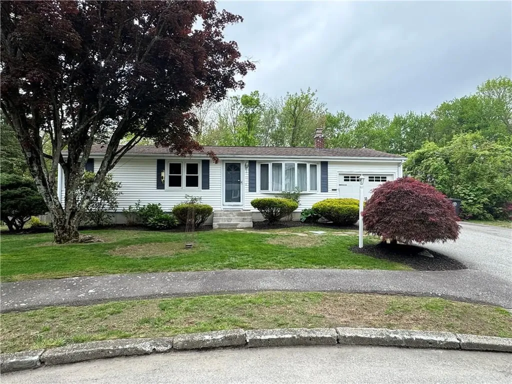 17 Amanda Court Cranston RI 02920