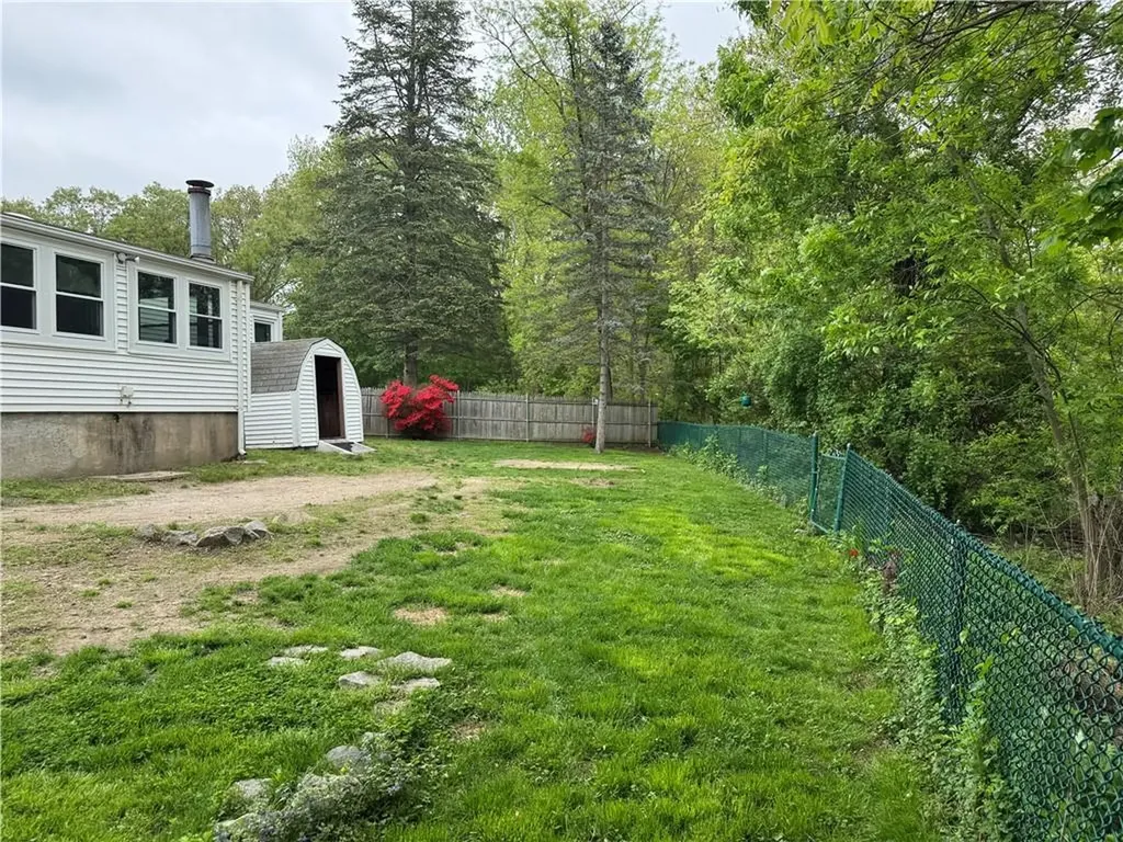 17 Amanda Court Cranston RI 02920