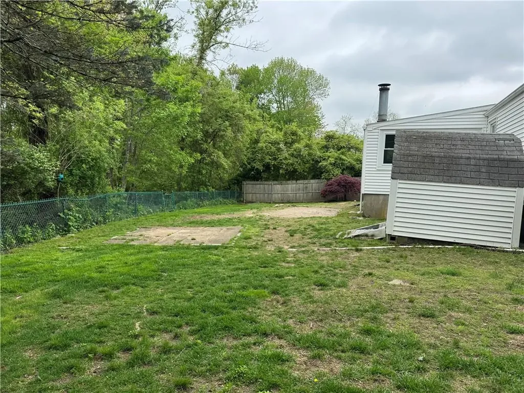 17 Amanda Court Cranston RI 02920