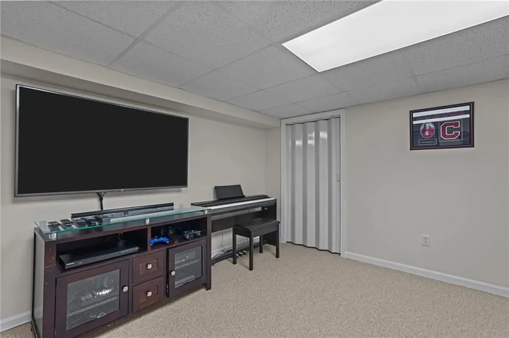 14 Ginger Trail Coventry RI 02816